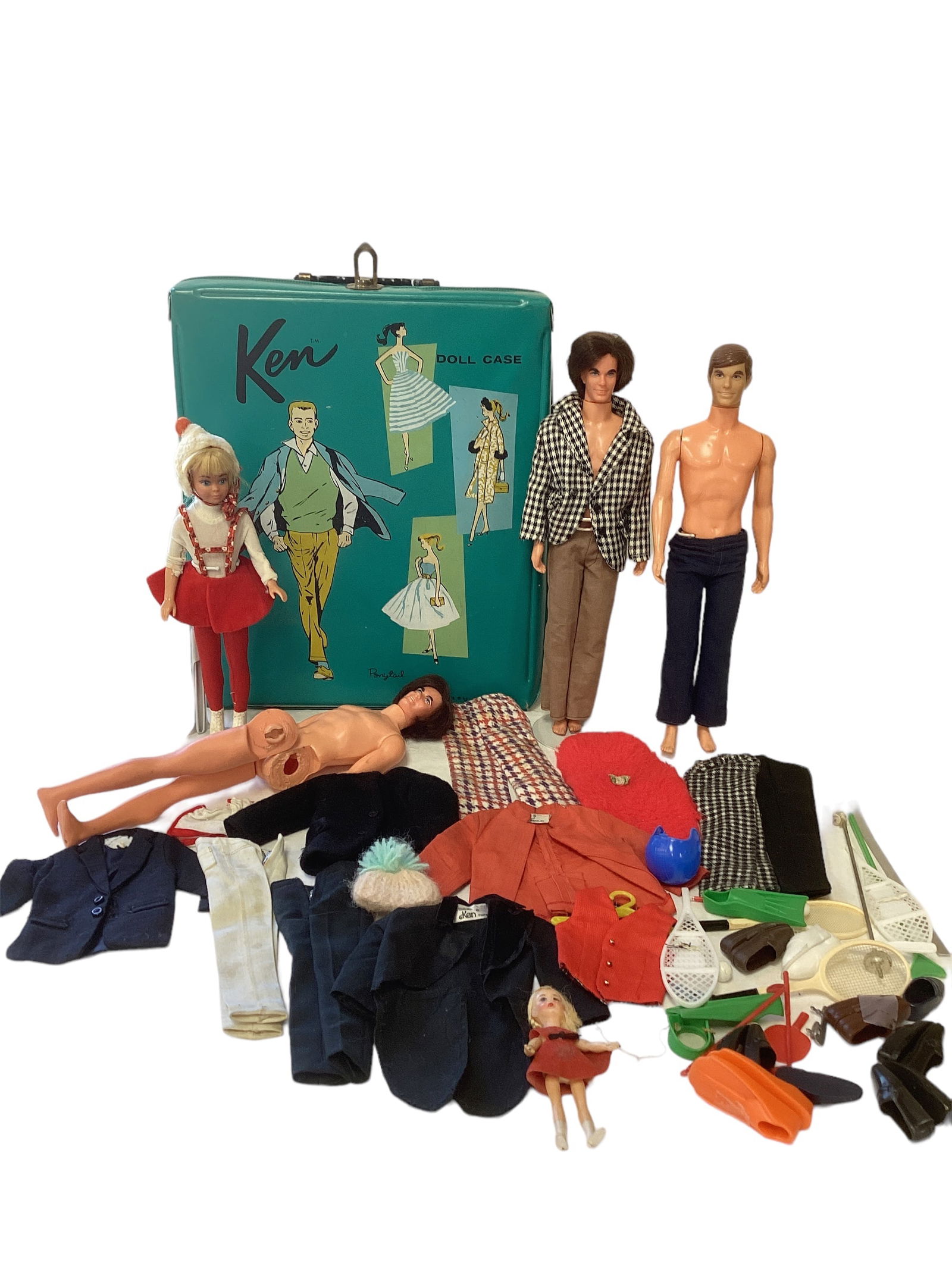 (3) Ken Dolls and Skipper Doll w/ Case & Clothes (1 of 6)