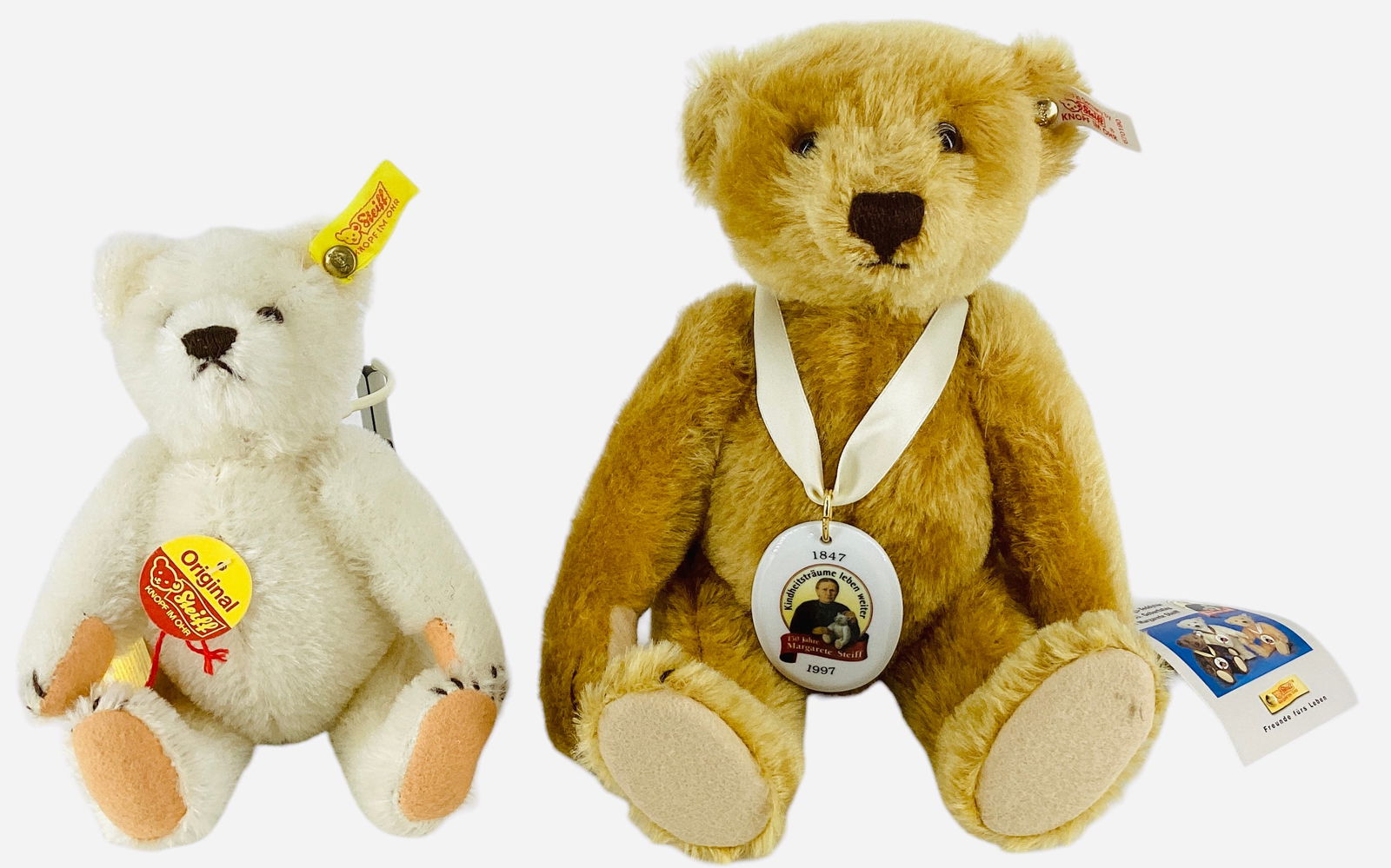 (2) Steiff mohair bears. (1 of 2)