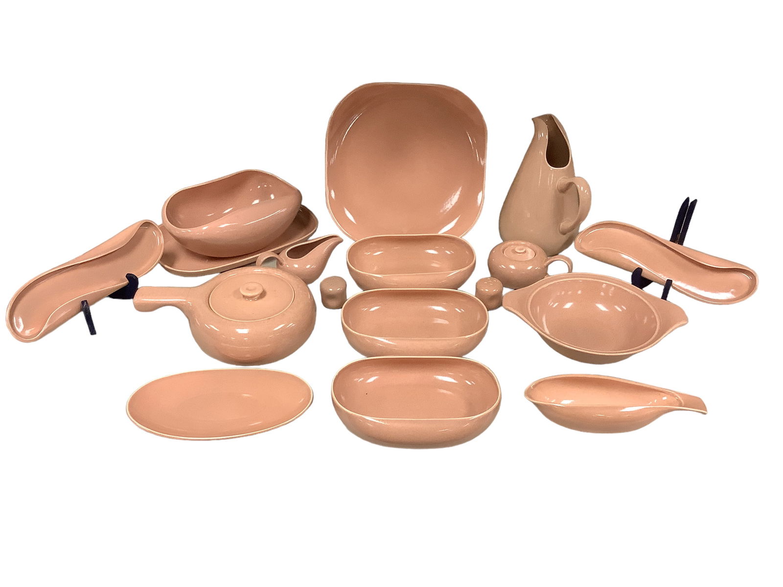 Russel Wright Serving Set (1 of 5)