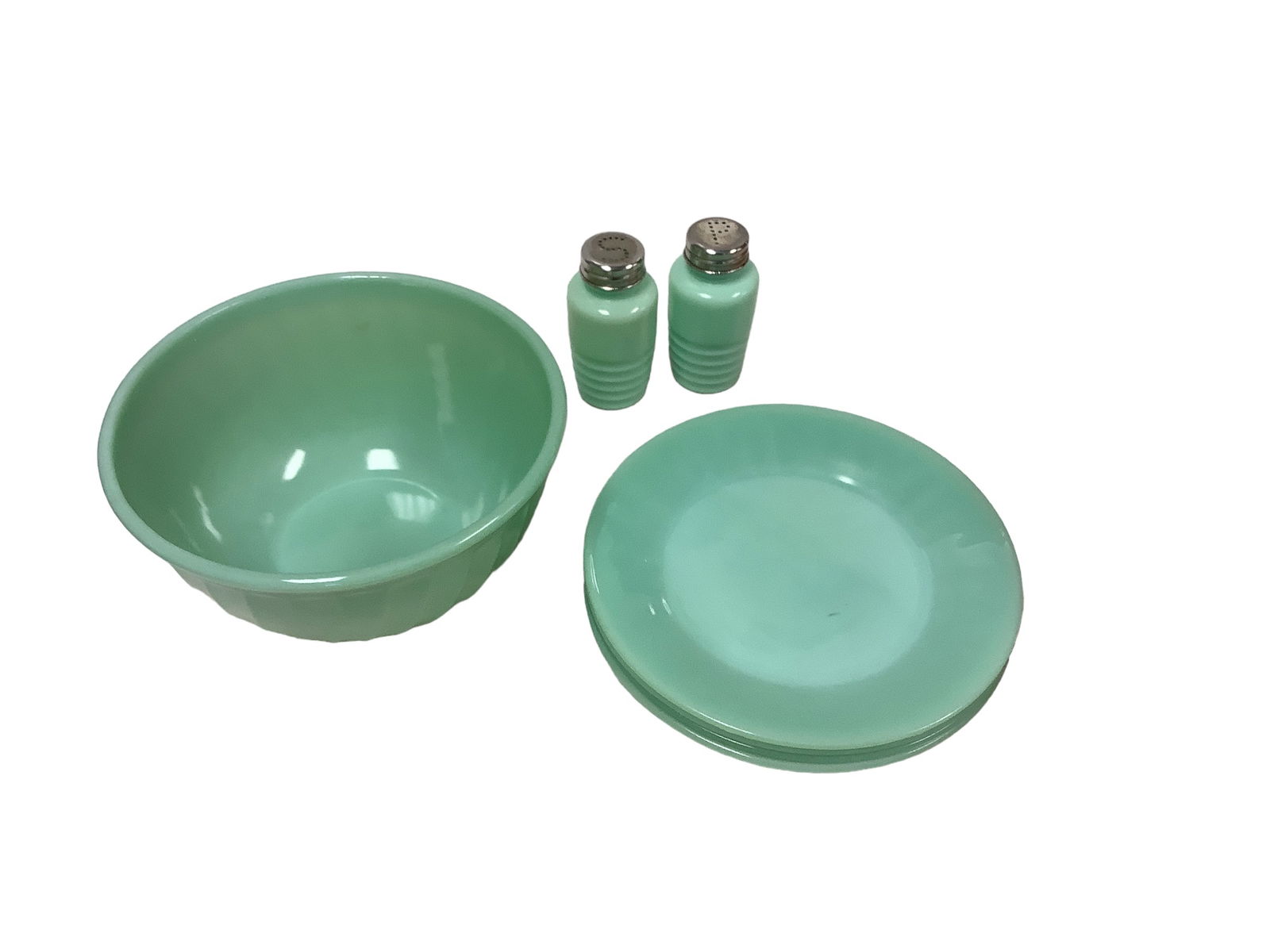 Jadeite Green Glass Dinner Plates, Bowl, and Salt & Pepper Shaker (1 of 2)