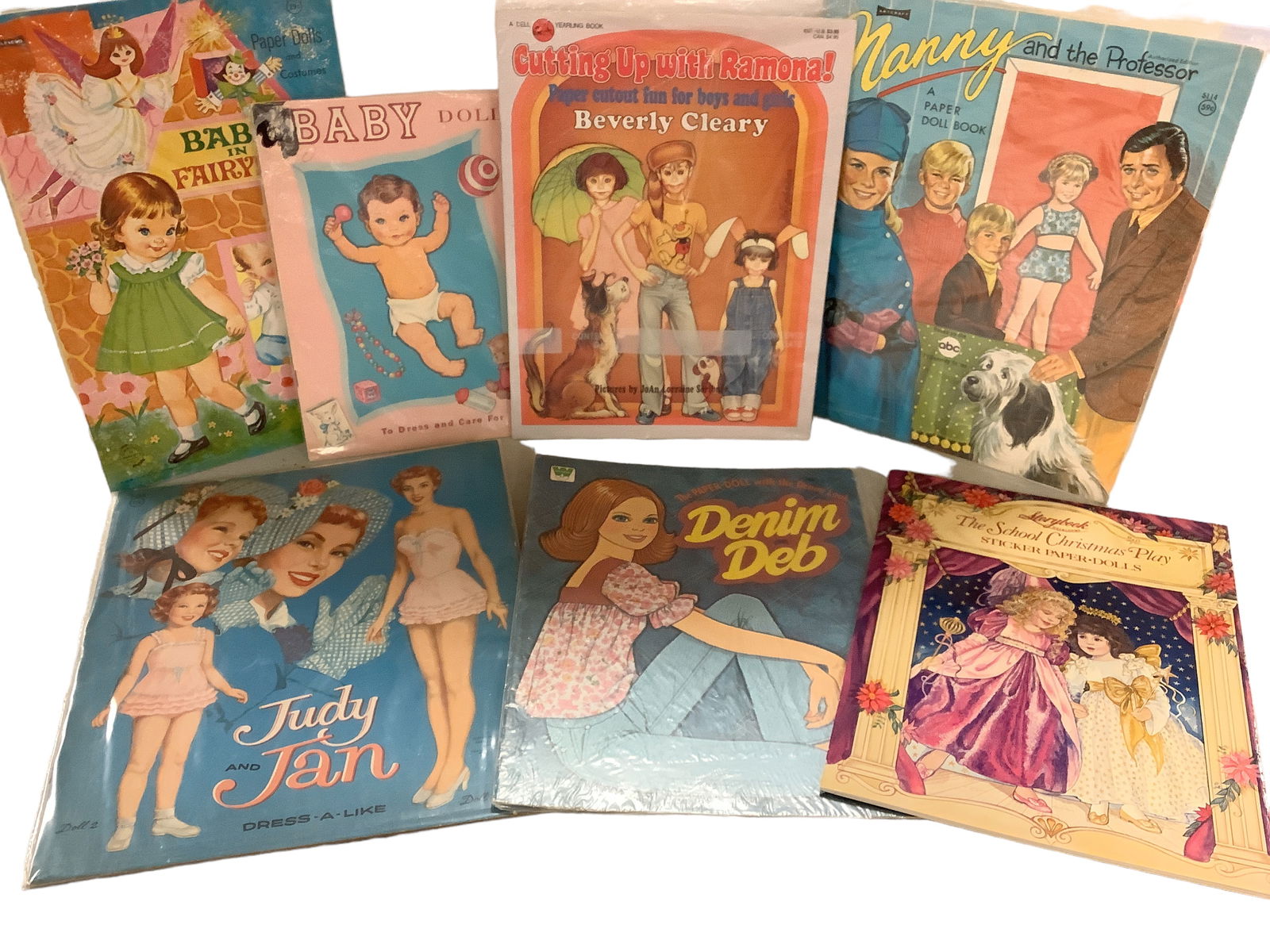 Collection of Paper Doll Books (1 of 4)