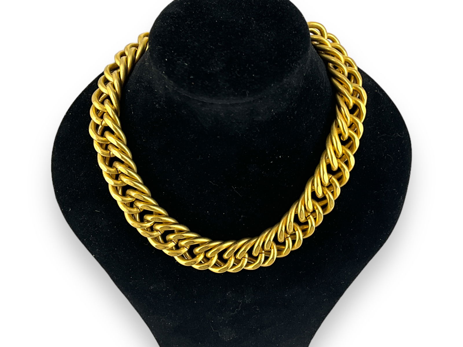 Erwin Pearl Statement Chain: Erwin Pearl Statement ChainMeasuring (17") in length (0.77") wide, with a matte finish with a lobster clap closure, gold tone chain.