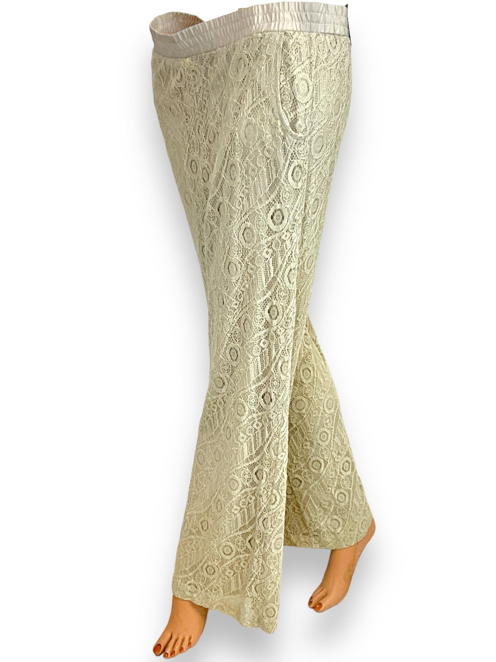 New Chicos Pants: New Chicos Pants Size 0.5 - Chicos sizing, light tan color, stretchy openwork woven lace design, perfect for vacation! " The Ultimate Fit".