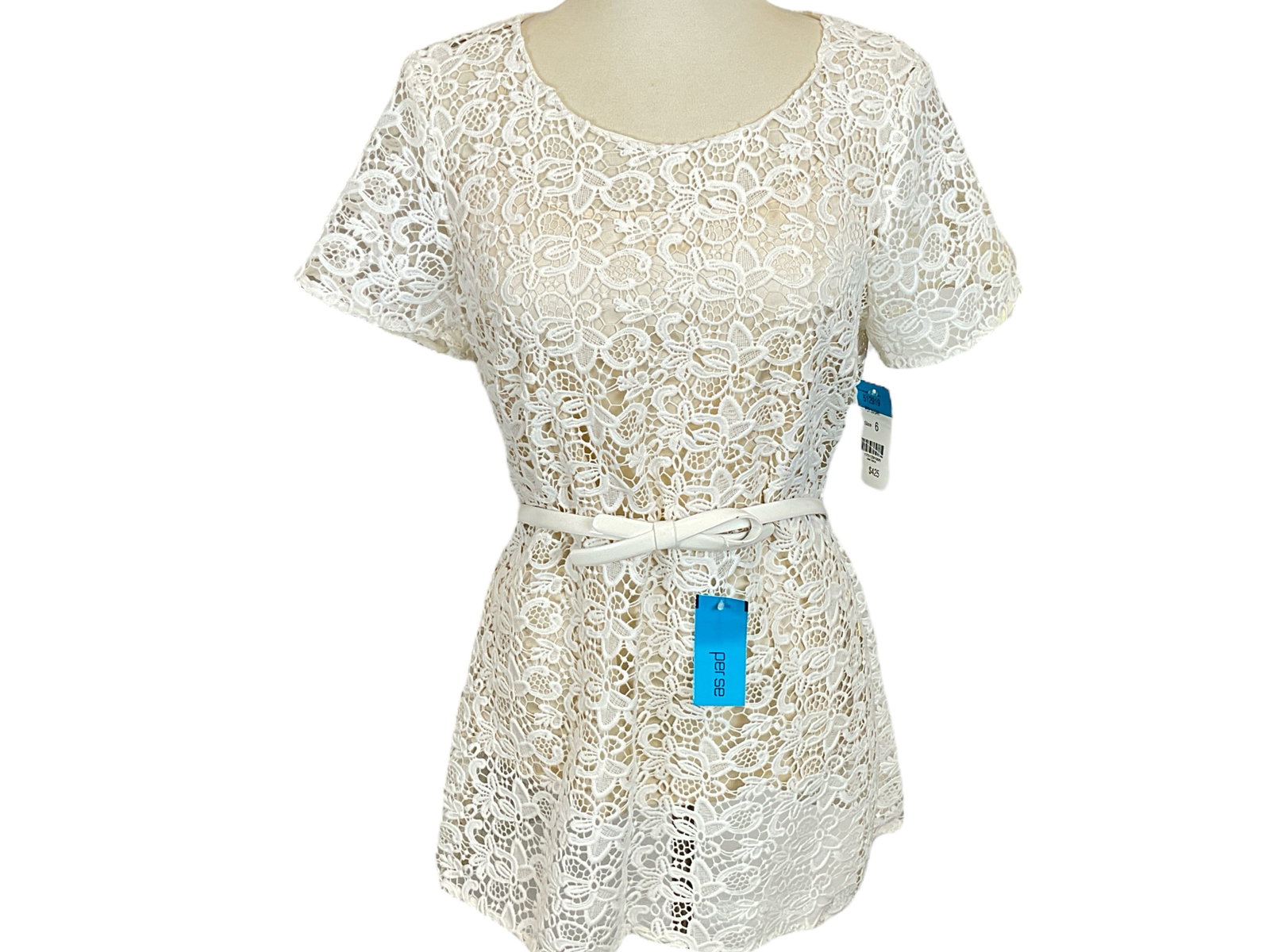 New Lace Top: New Lace Top Short sleeve white lace top by per se. includes a tan camisole, and white bow belt. Size 6. Great for a baby or bridal shower.