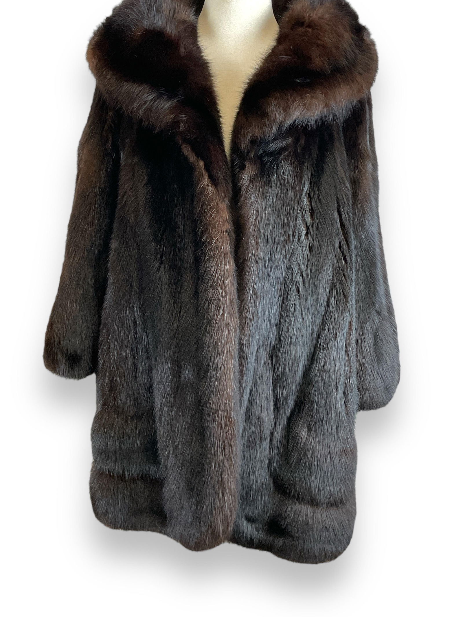 Russian Sable Fur Coat by Oliver Furs in Canada (1 of 7)