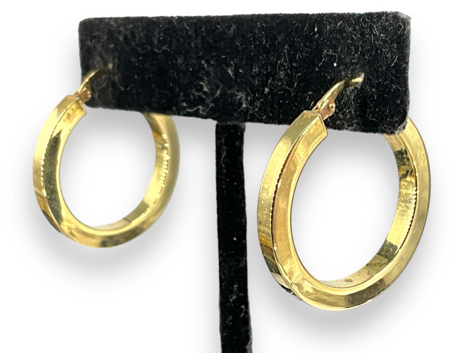 18kt Yellow Gold Hoop Earrings (1 of 4)