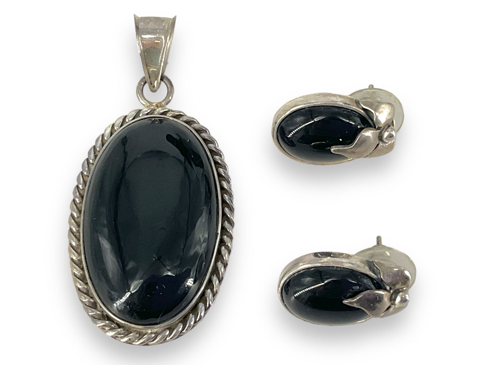 Onyx Pendant and Earrings in Silver (1 of 6)