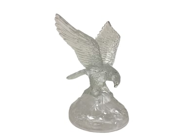 Possibly Cambridge, Crystal Standing Bald Eagle 7.5" Tall 4.5/8 inch Round Frosted Base
