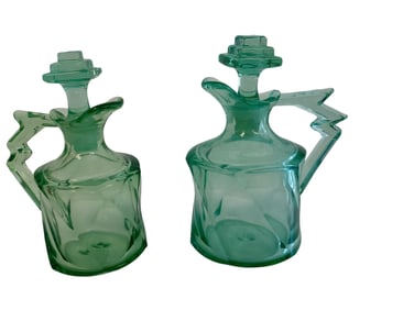 Heisey Lot of (2) #1252 Twist Moongleam Cruets including 4 oz. And 2 1/2 oz., both "H"