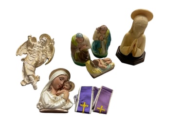 (4) Religious Figurines and (2) Wall Hangings