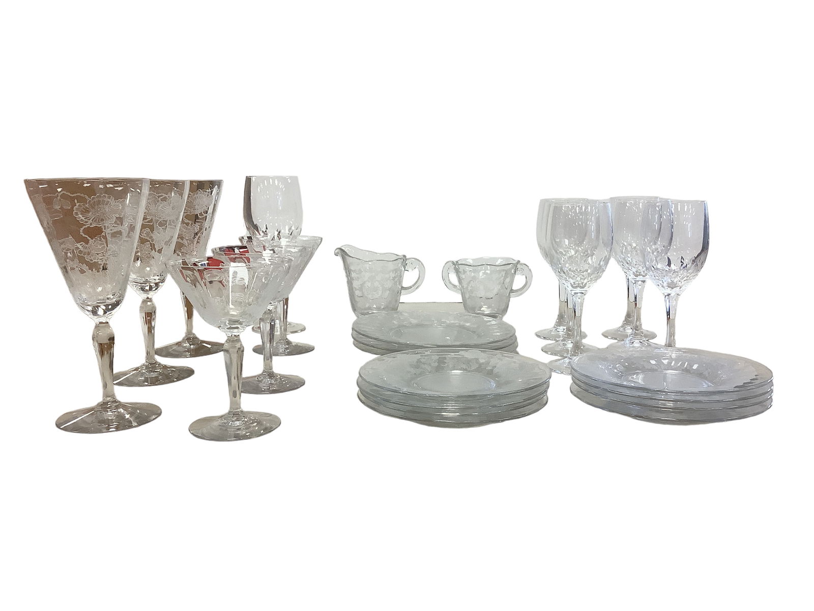 Glassware, Lot of (24) (1 of 5)