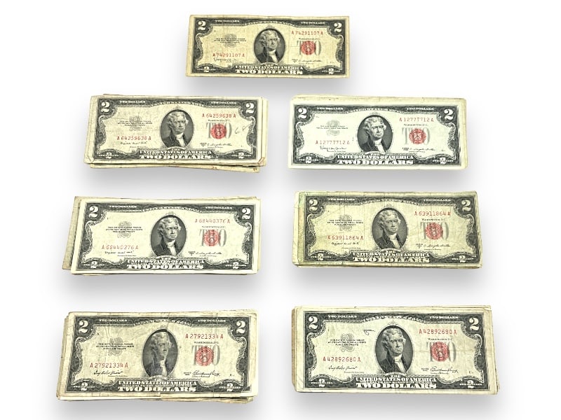 61 $2.00 Red Seal Notes (1 of 9)