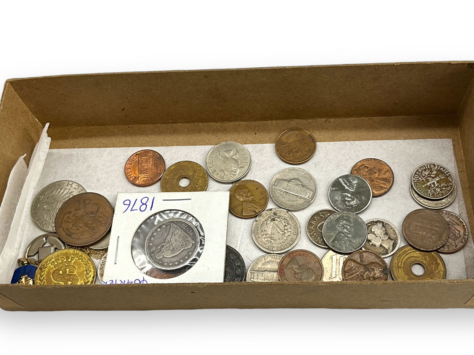 Assortment of Coins & Accessories (1 of 12)