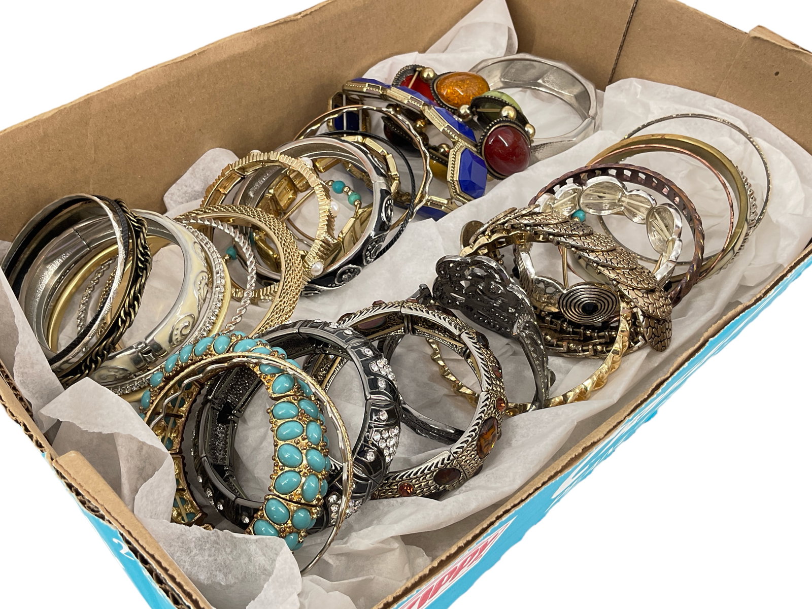 Over 25 Fun Fashion Bracelets! (1 of 6)