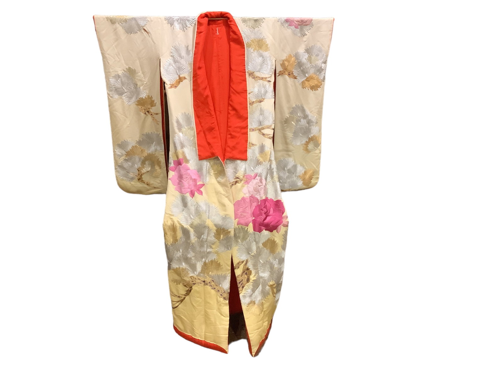 Ornate Weighted Haori or Kimono Collar to hem 74.5", shoulder to shoulder 25.5" and 40" sleeve: Ornate Weighted Haori or Kimono This very ornate robe with a wealth of silver, gold and purple embroidered leaves including vibrant shades of pink roses is beautifully crafted. Collar to hem 74.5", sh