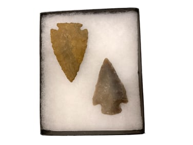 Flint Points, Lot of (2)