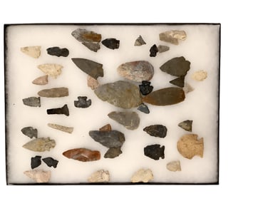 Flint Points Lot of (44)