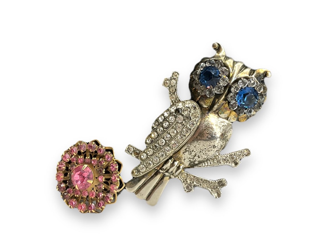 Vintage Wise Owl Pin in Silver: Vintage Wise Owl Pin in Silver Darling vintage pin is marked "Sterling" and tests silver, pin has big blue fashion crystal "eyes" and diamantÈ stone accents (some have darkened with age, a few missin