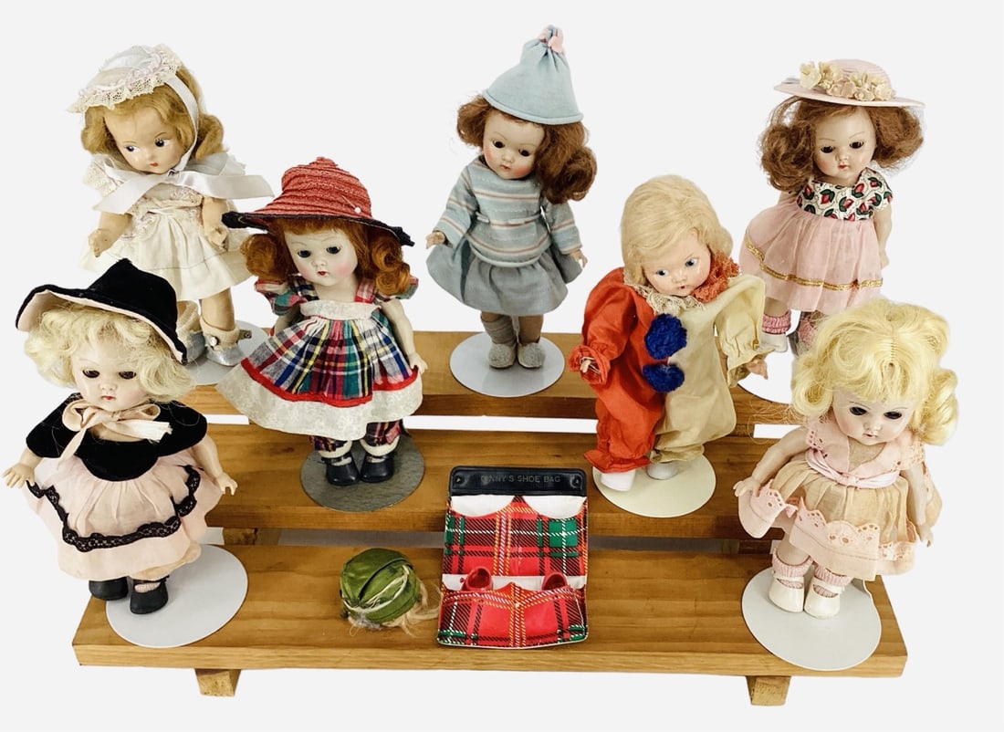 7 Ginny Dolls (1 of 2)