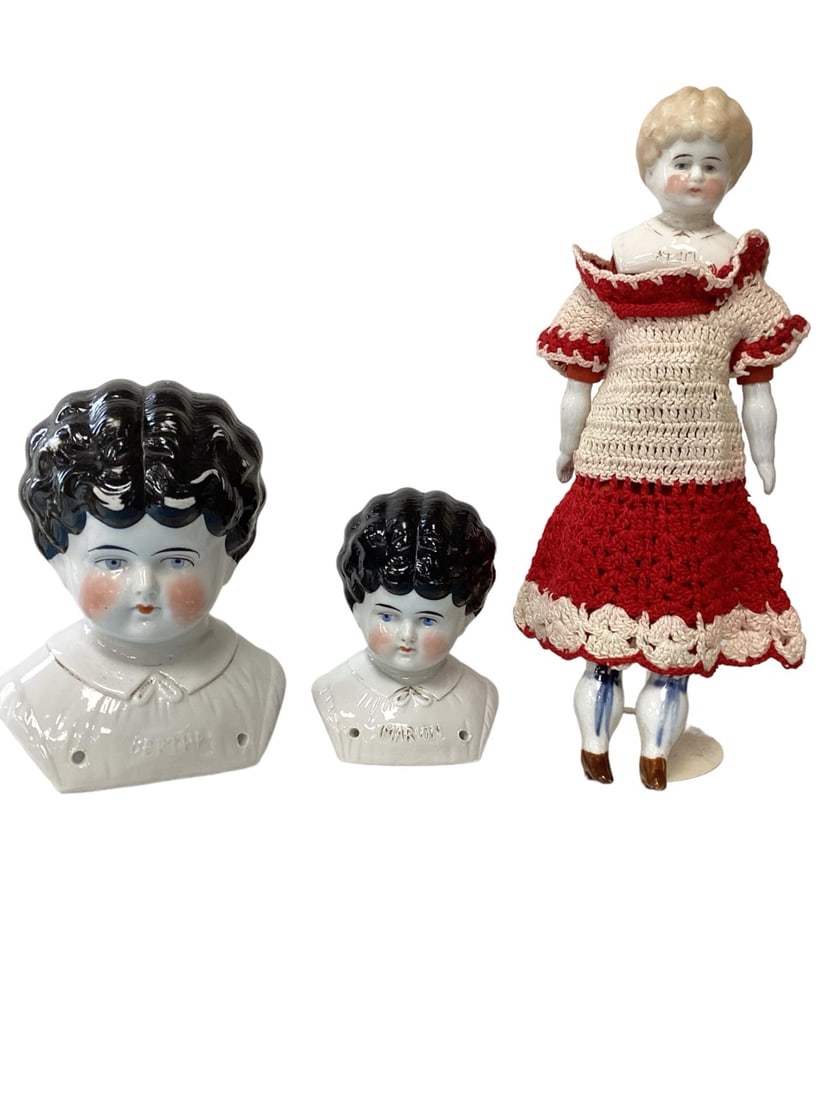 2 Hertwig Pet Name Shoulder Heads Only & 1 Pet Name Doll (1 of 7)