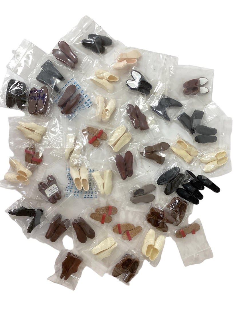 Large Lot of Great Vintage Ken / Allan Shoes (1 of 4)