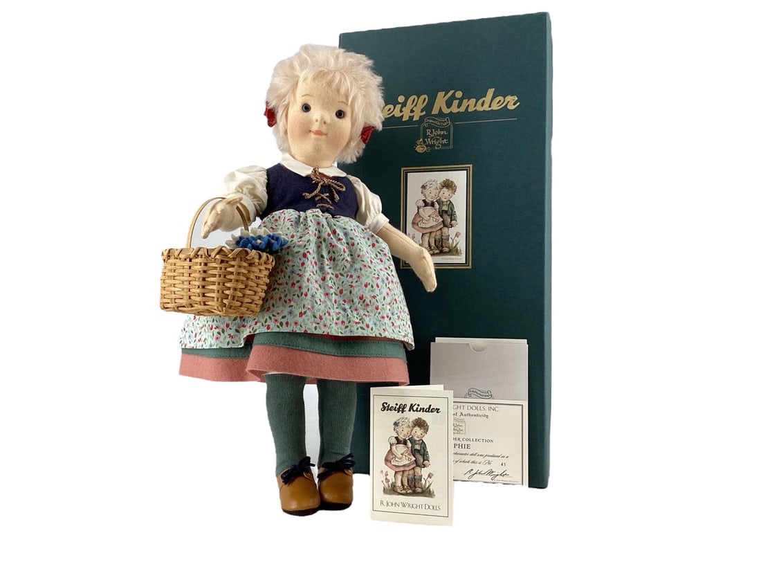 Stiffer Kinder Collection "Sophie" #41/500 by R. john Wright Dolls (1 of 3)