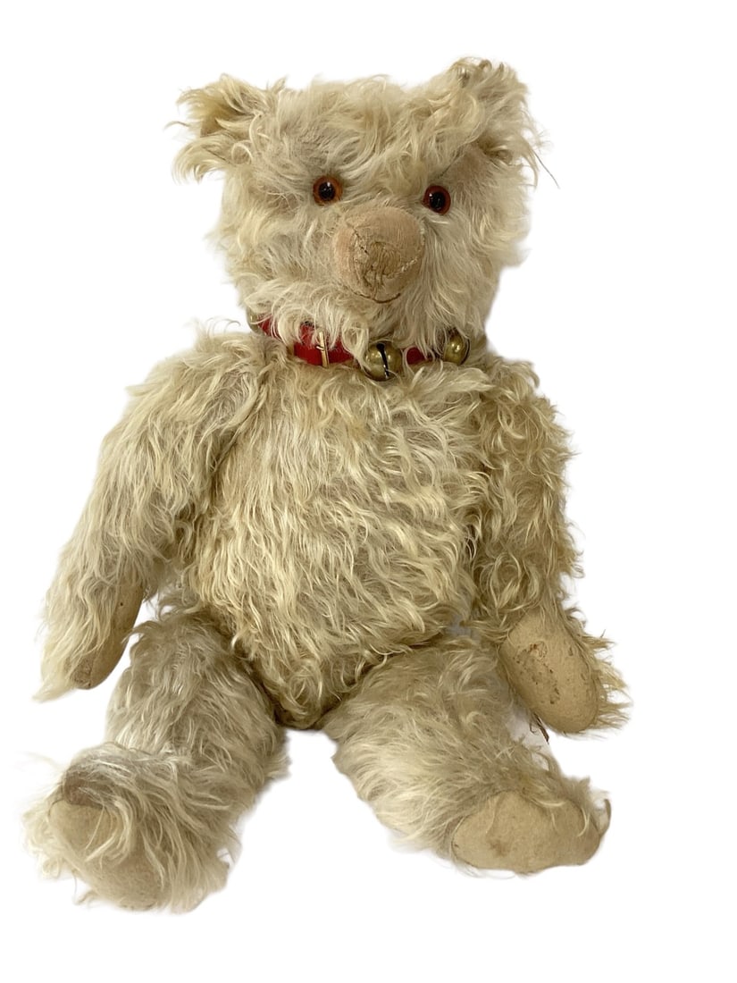 1930's Teddy Bear. (1 of 4)