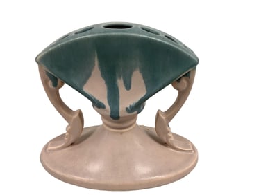 Roseville Pottery Carnelian I Drip Pink Blue Tulip Bud Flower Frog Arranger Vase