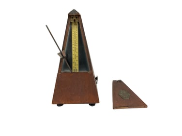 Vintage Wood Wind-Up Key Metronome