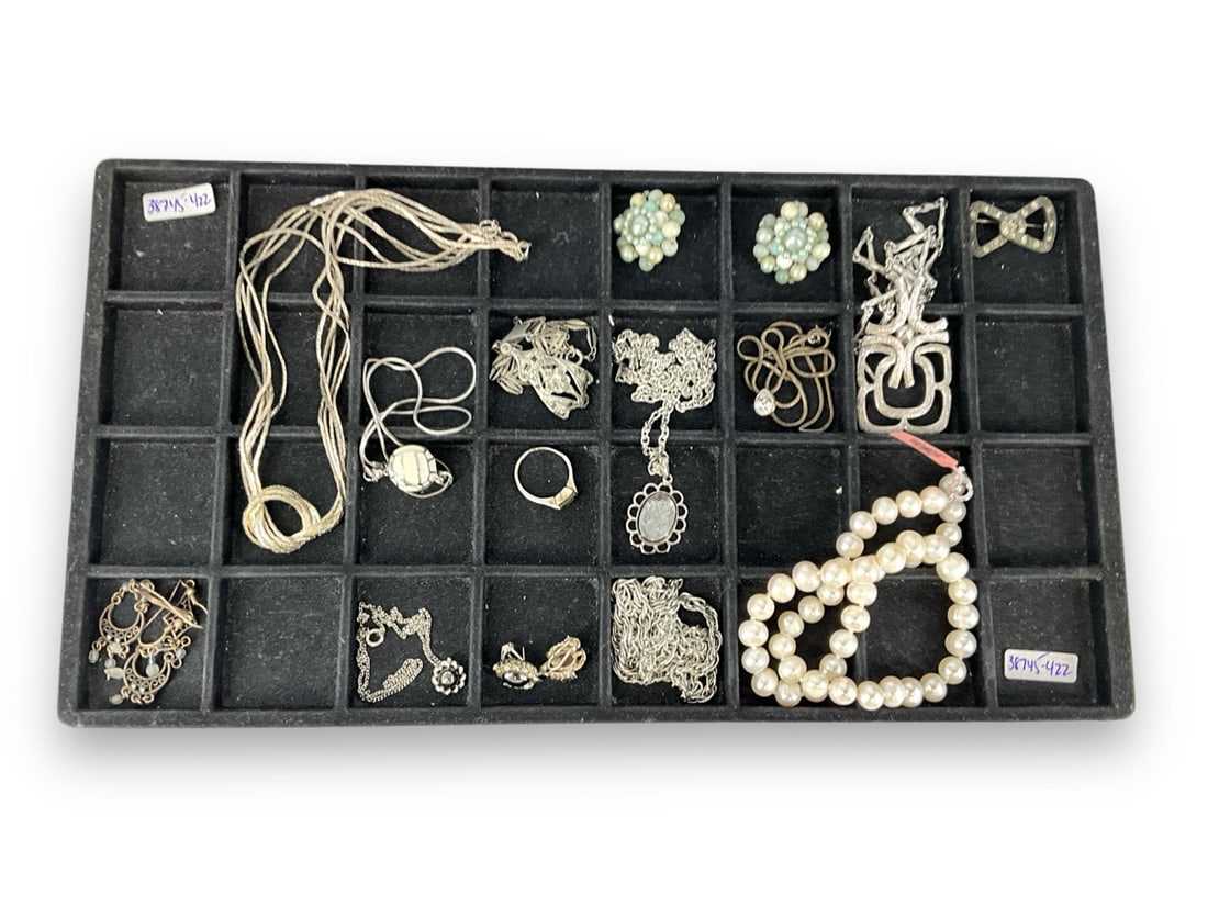 Freshwater Pearls, Silver-Tone Jewelry w/Hematite Pieces: Freshwater Pearls, Silver-Tone Jewelry w/Hematite PiecesLot has a a strand of freshwater pearls which are approx 9.5mm in diameter, slightly baroque in appearance, is approx 17" long and has a tested