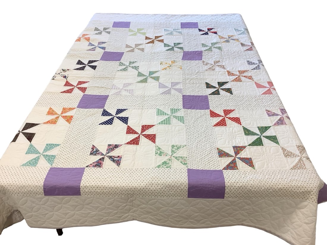 Pinwheel Quilt 83.5" x 101.5" (1 of 5)