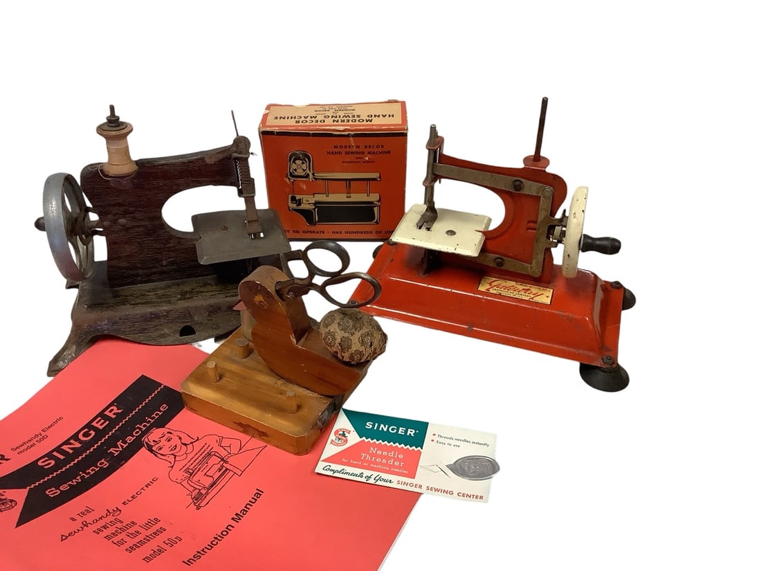 Antique Hand Sewing Machine Lot (1 of 9)