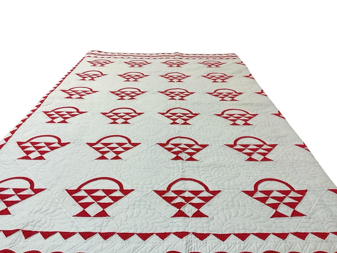 Red and White Quilt: Red and White Quilt 87" x 95". This beautiful quilt was handmade and hand-quilted by Ginny Hatfield of Zanesville, Ohio between 1960 and 2023.