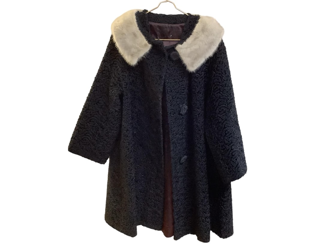 Curly Persian Lamb Coat By Astrakin Lepshire Made In France ~ Shoulder to hem 34" ~ (1 of 6)