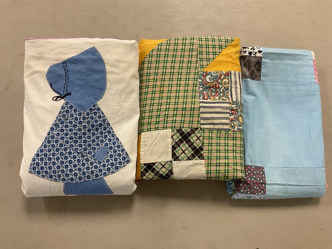 (3) Quilt Tops (1 of 4)