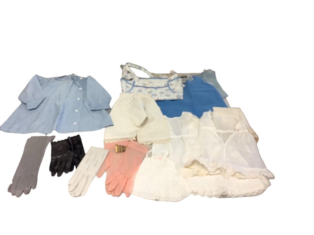 Group of Little Girl Vintage Clothes and Ladies Gloves (1 of 7)