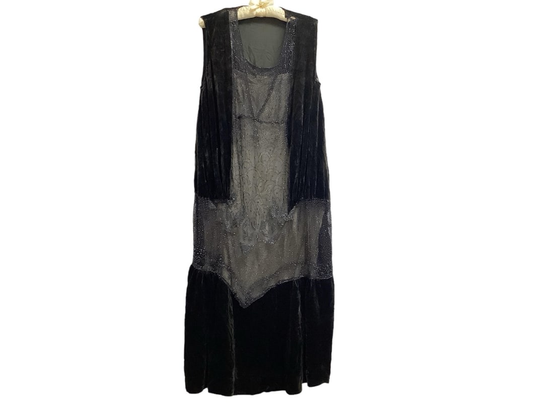 Green Velveteen Beaded Dress ~ 46" shoulder to hem ~: Green Velveteen Beaded Dress Dress has attached ivory colored lining and is 21" underarm to underarm ~ 46" shoulder to hem ~