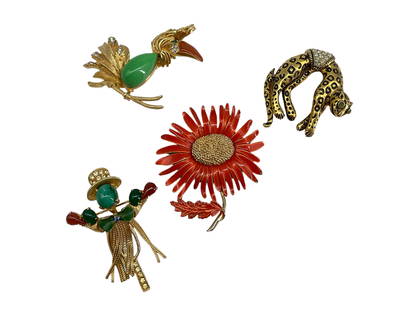 Four Fantastic Fun Brooches Including Vintage "Erwin Pearl": Four Fantastic Fun Brooches Including Vintage "Erwin Pearl"Lot has a hanging leopard brooch hallmarked "Florenza" on the reverse, piece is crafted in gold-tone metal with diamantÈ stones and is appro
