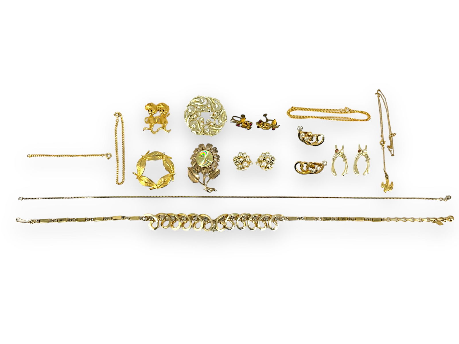 Antique Earrings Made in Austria and Gold-Tone Jewelry Pieces - Some by Sarah Coventry and Coro: Antique Earrings Made in Austria and Gold-Tone Jewelry Pieces - Some by Sarah Coventry and CoroLot includes antique floral designed earrings made primarily in copper with prong-set garnet-type stones