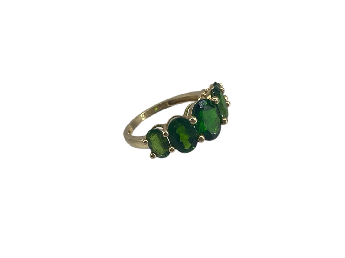 10kt Yellow Gold and Emeralds Ring (1 of 8)