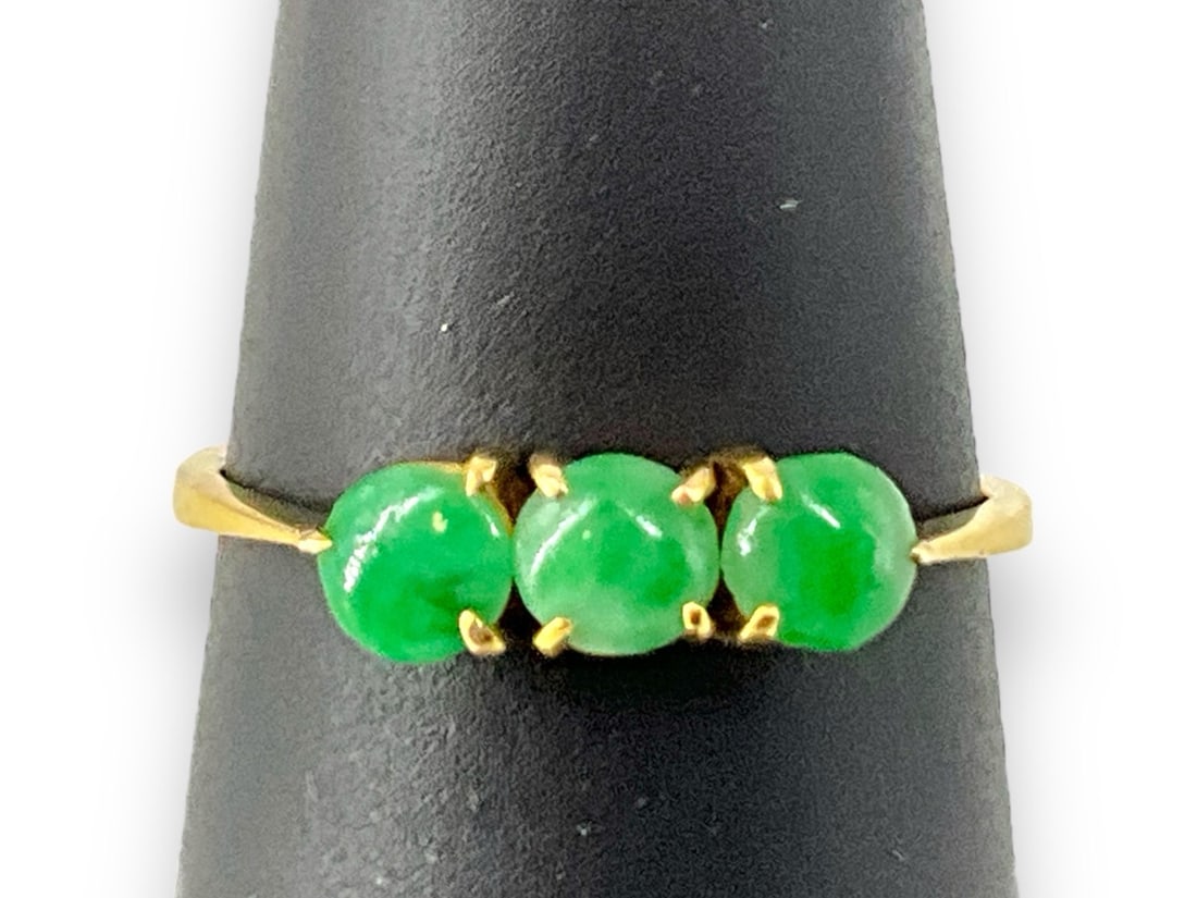 14kt Yellow Gold Jade Ring (1 of 5)