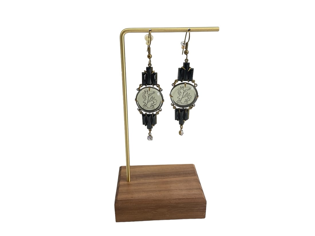 Pair of Vintage Fashion Dangle Earrings with Glass Intaglios (1 of 5)