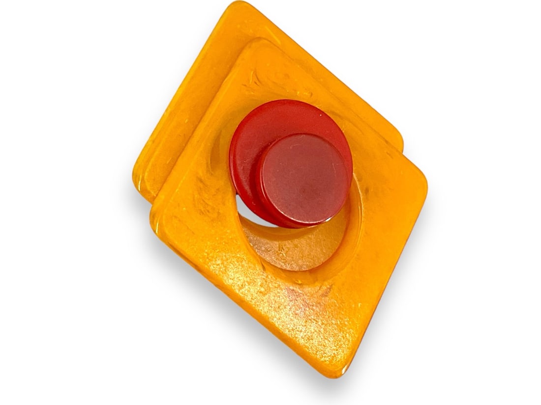 Striking Retro Pin (1 of 3)