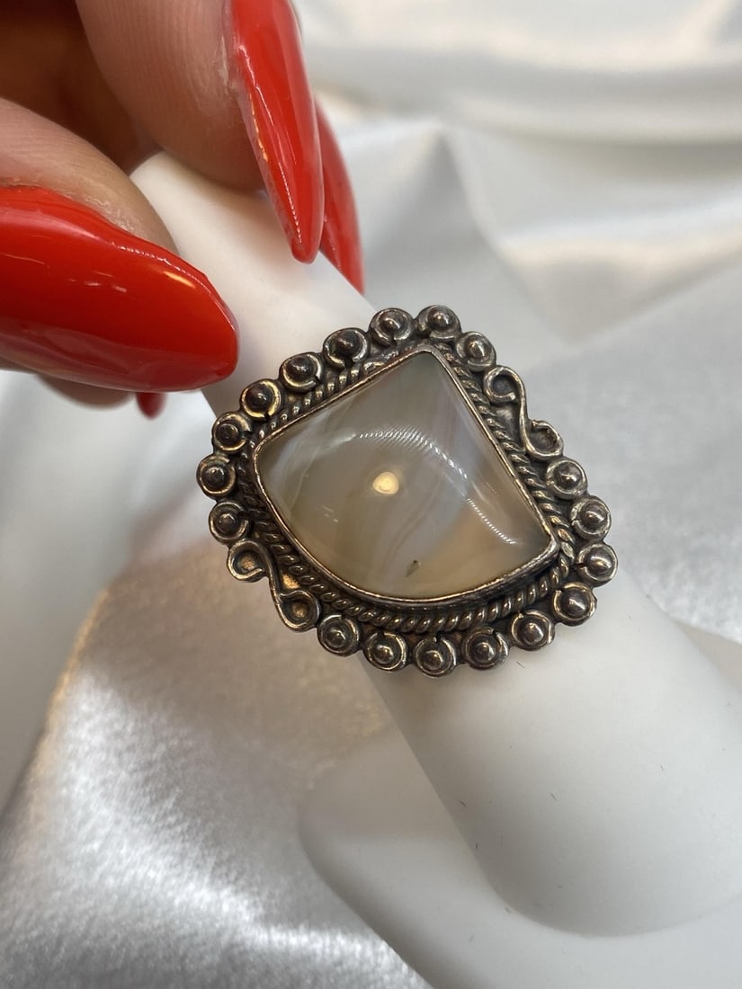 Sterling Silver and Agate Stone Ring (1 of 6)