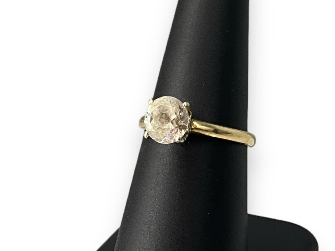 14kt Dual Tone Crystal Solitaire Ring (1 of 5)