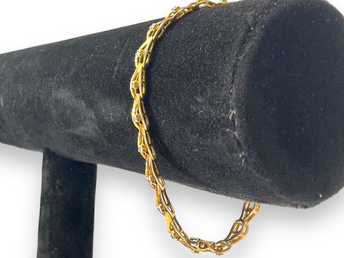 Silver and Tiny Diamond Line Bracelet (1 of 5)