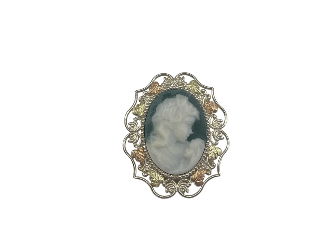 Black Hills Gold Modern Molded Agata Cameo Pin/Pendant (1 of 6)