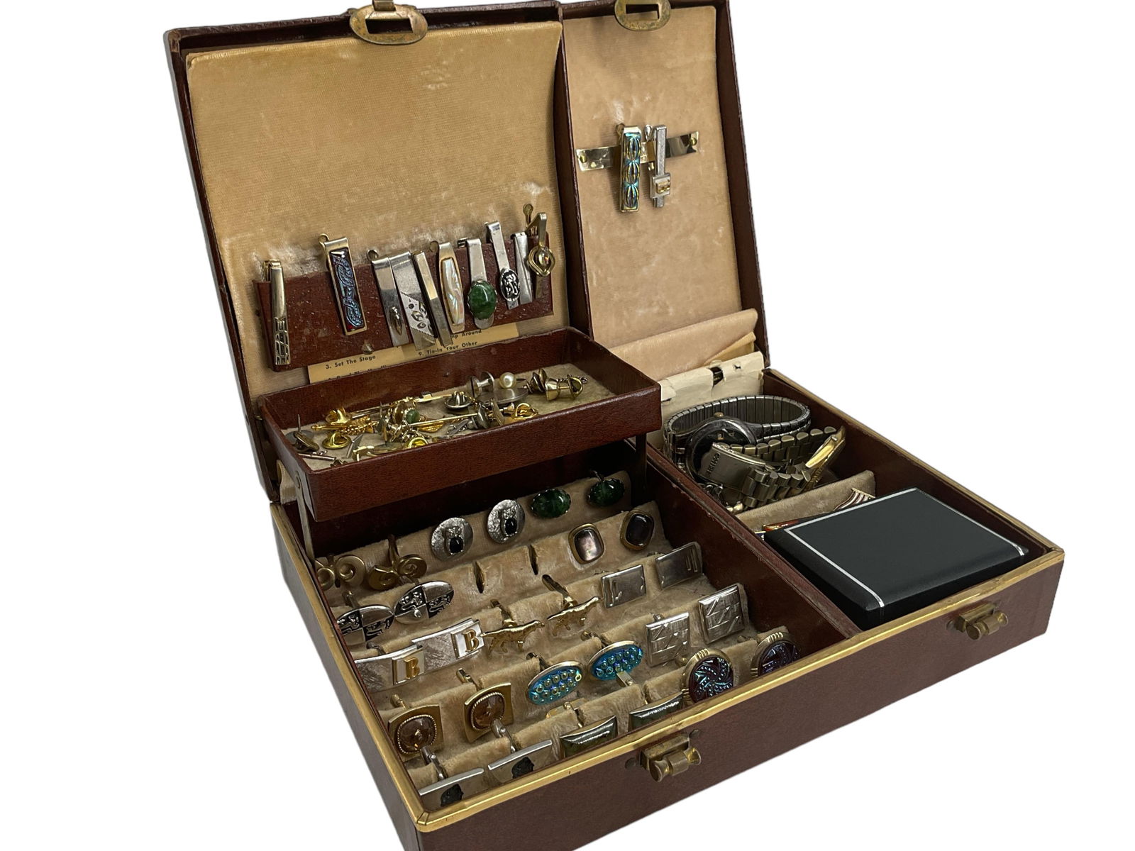 Assortment of Men's Accessories in a Jewelry Box (1 of 9)