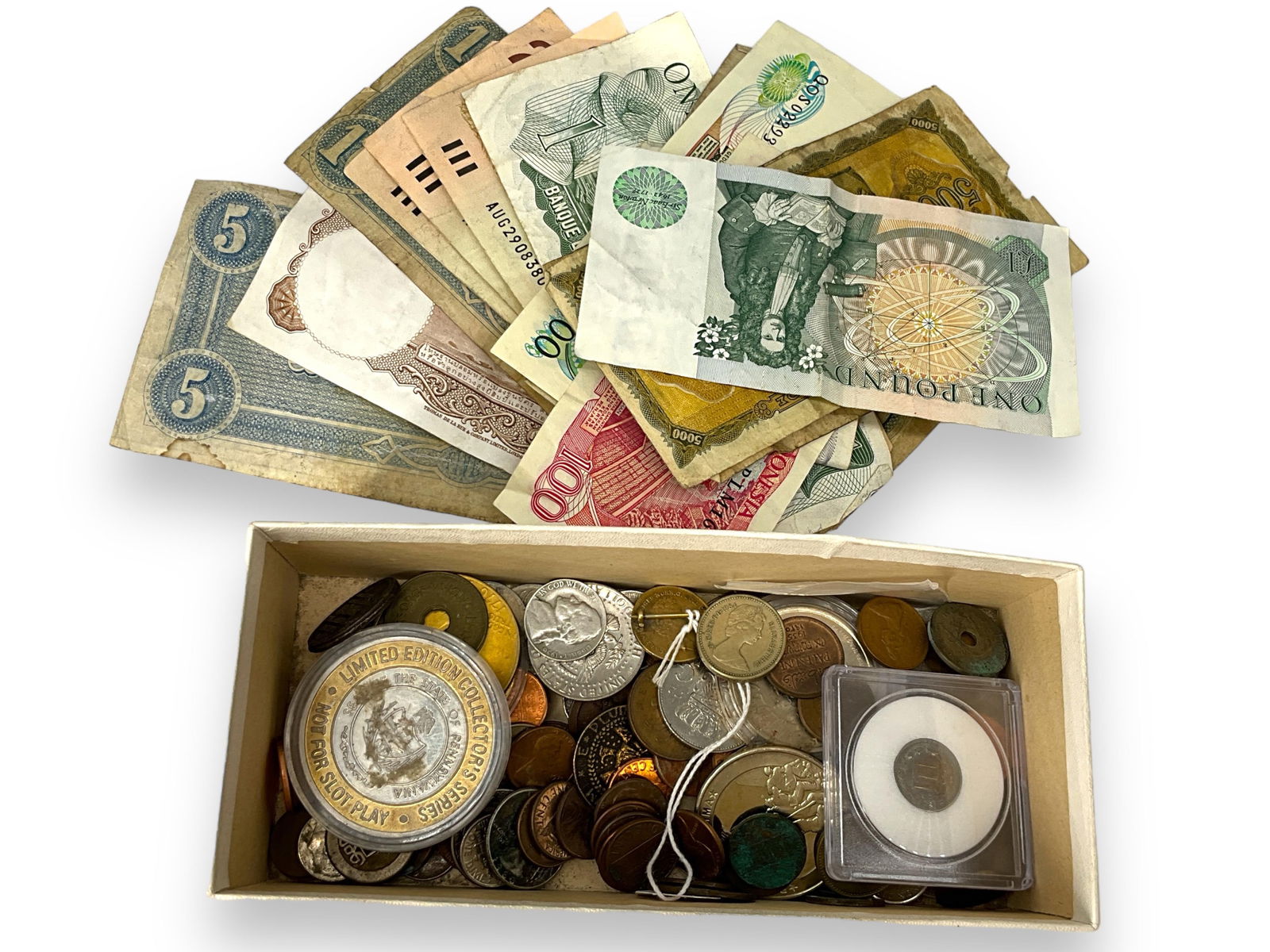 U.S. and Foreign Coins and Currency (1 of 4)