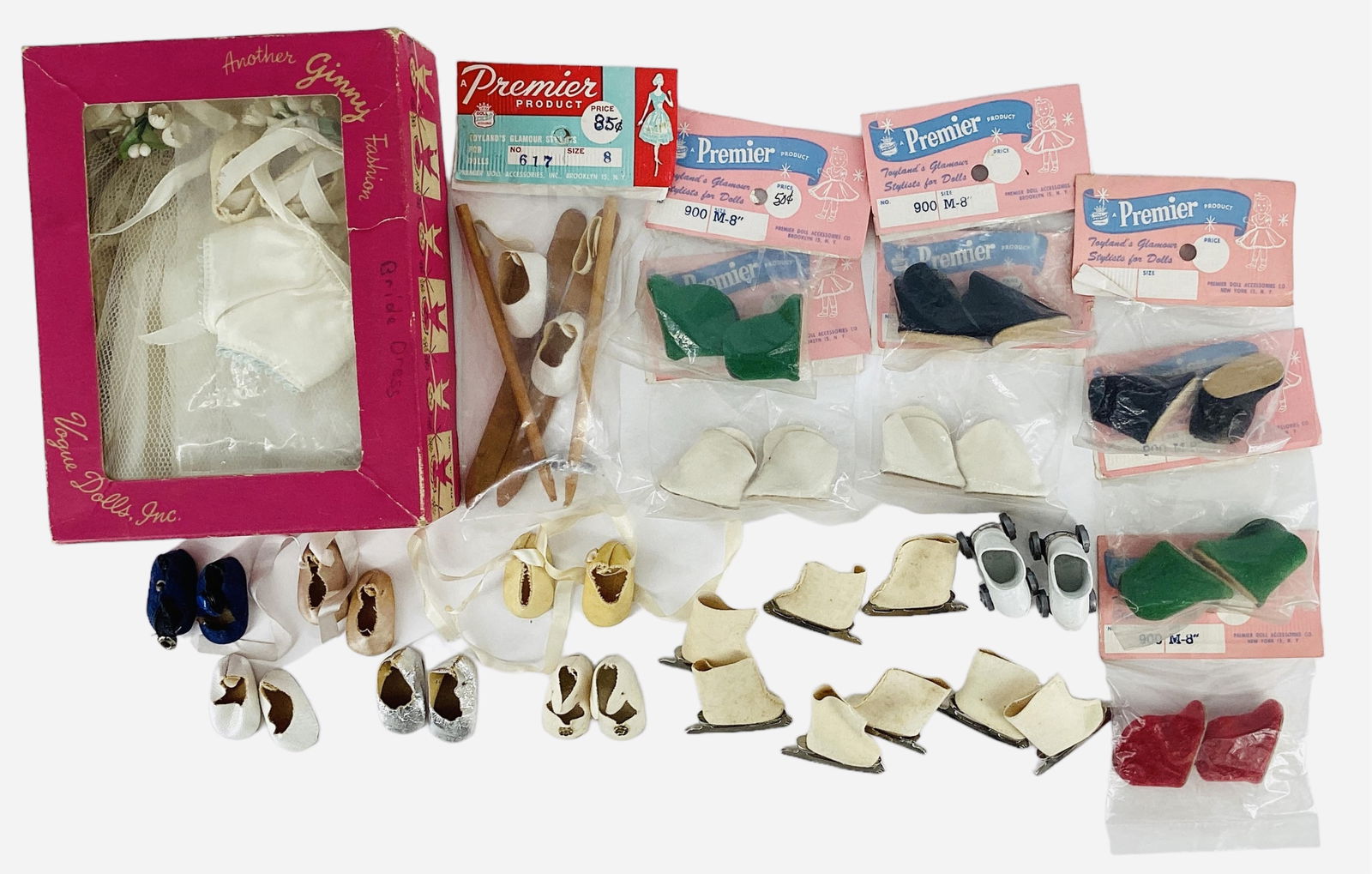 Vogue Ginny boxed Bride Dress and accessories. (1 of 2)